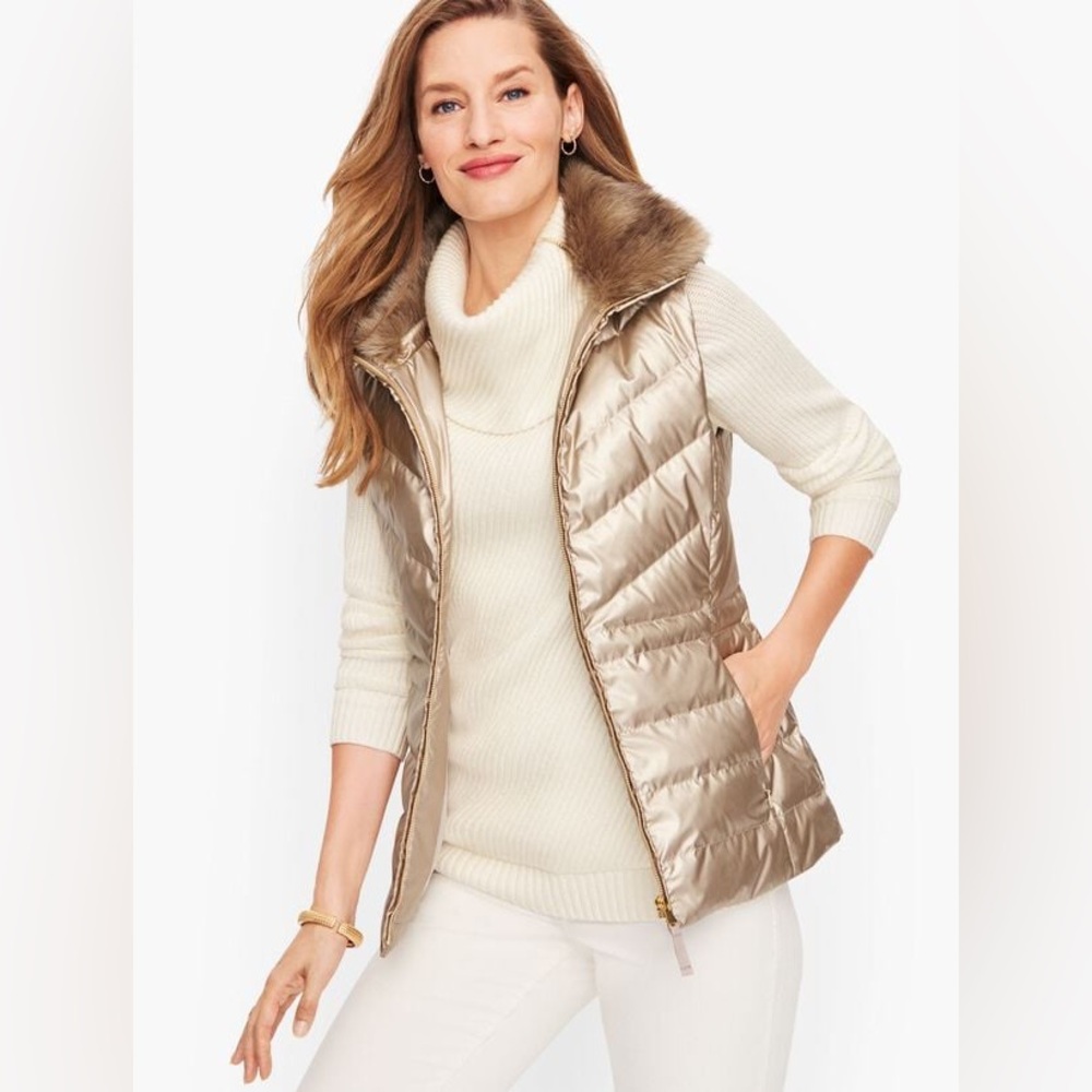 Talbots Faux Fur Collar Down Puffer Vest Metallic Sz M Petite NWT Classiccore